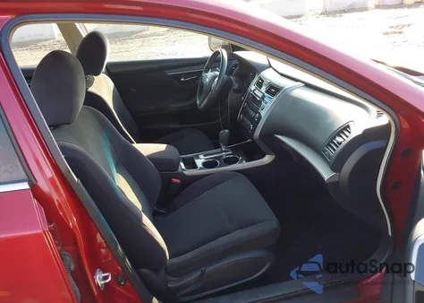 2013 Nissan Altima 2.5 S z USA, uszkodzony, nr VIN 1N4AL3AP3DN429365